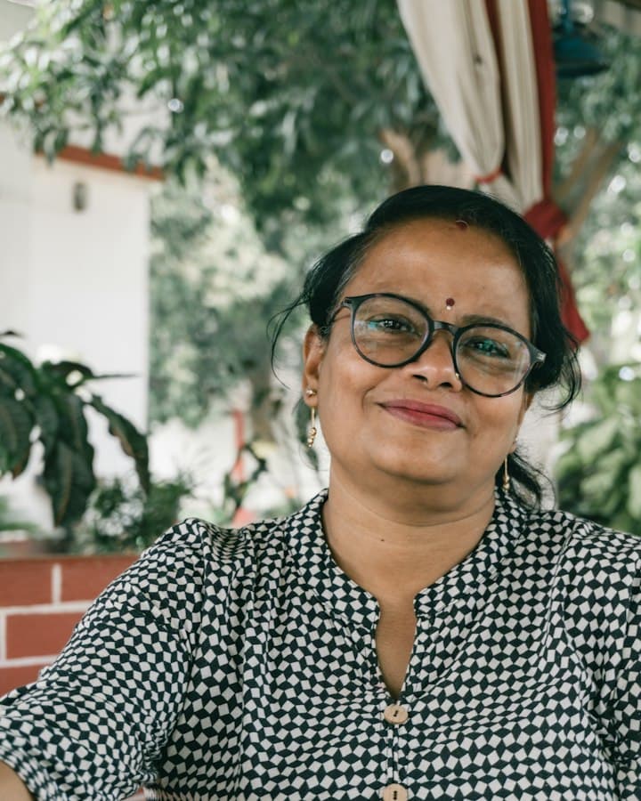 Portrait of Dr. Meera Kulkarni